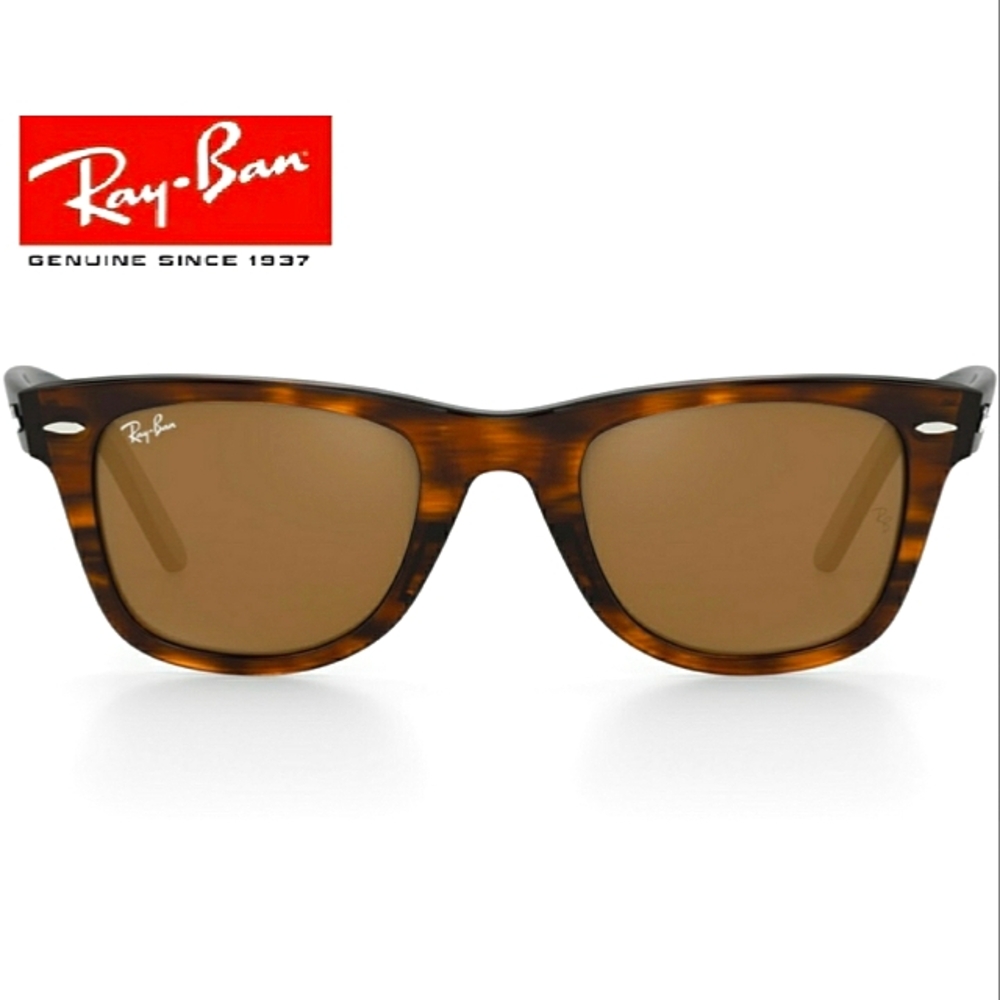Ray-Ban Wayfarer Classic Tortoiseshell Sunglasses
